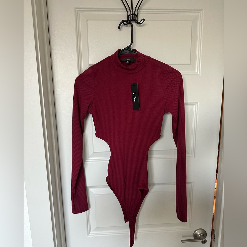 Lulus Ribbed Cut Out Bodysuit - Picture 4 of 6